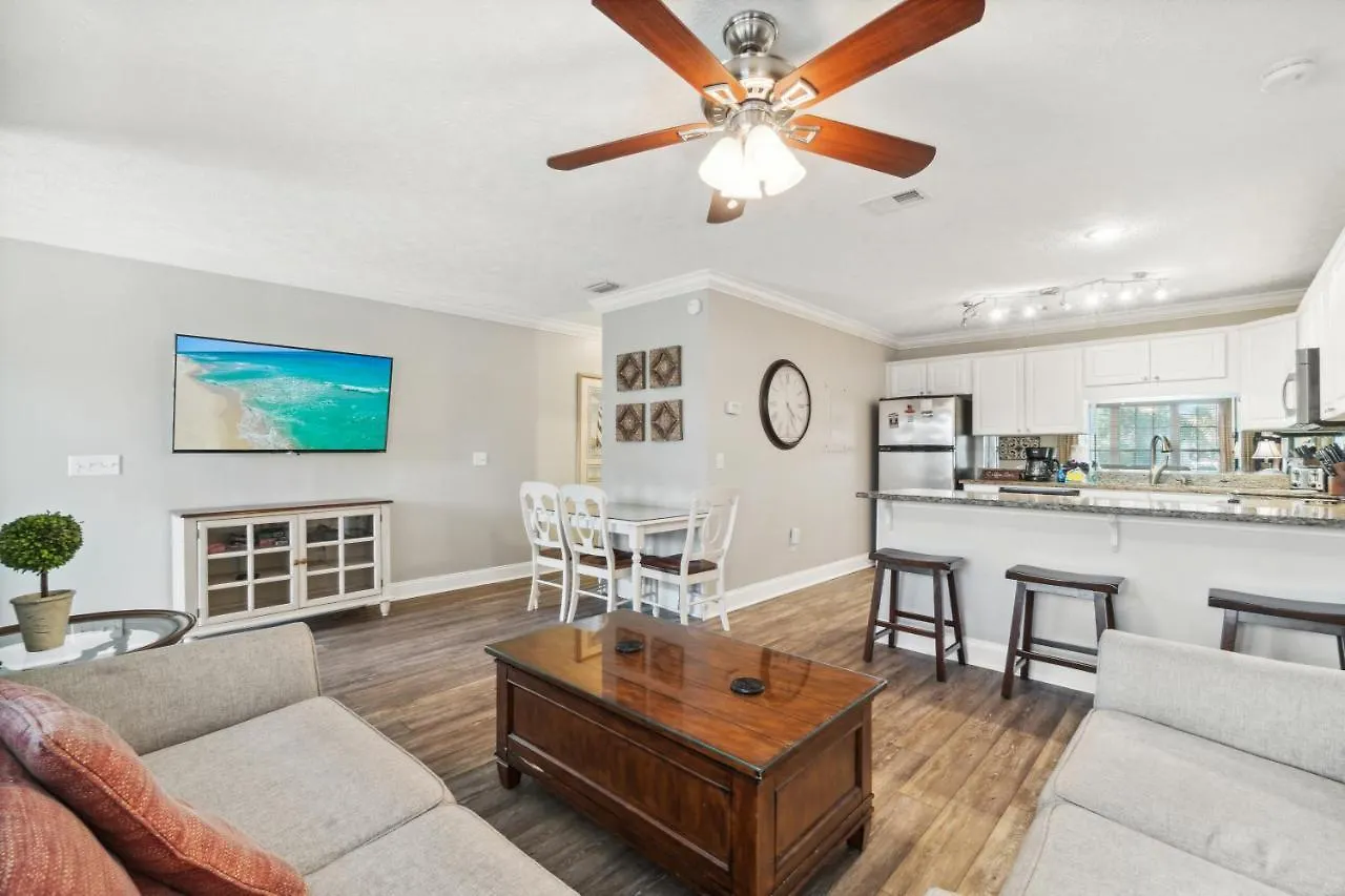 بيت للعطل Seaspray Hideaway Sleeps 8 Pools Beach Access بنما سيتي بيتش